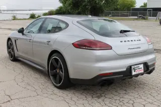 Porsche Panamera 2016