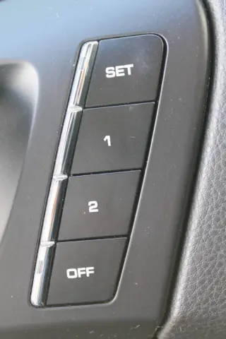 2011 Porsche Cayenne