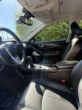 INFINITI Q50 3.0t LUXE