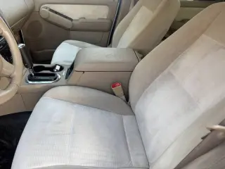 Ford Explorer Sport Trac 2008