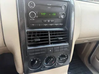 Ford Explorer Sport Trac 2008