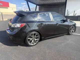 Mazda MAZDASPEED3 2011