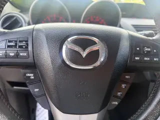 Mazda MAZDASPEED3 2011