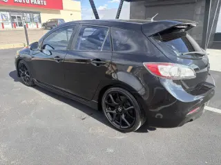 Mazda MAZDASPEED3 2011