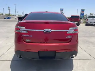 2013 Ford Taurus