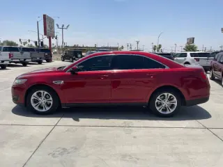 2013 Ford Taurus