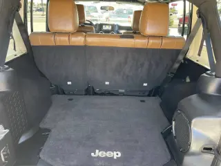 Jeep Wrangler Unlimited 2011
