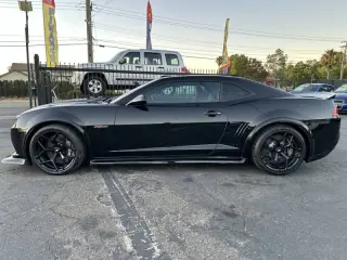 Chevrolet Camaro 2015