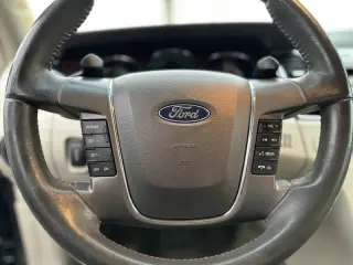 Ford Taurus 2011