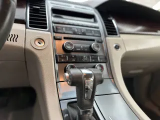 Ford Taurus 2011