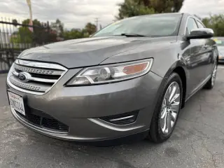 Ford Taurus 2011
