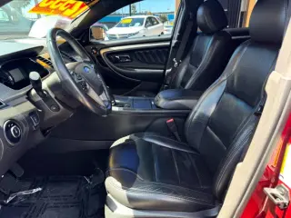 Ford Taurus 2015