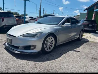 Modelo S 2017 de Tesla