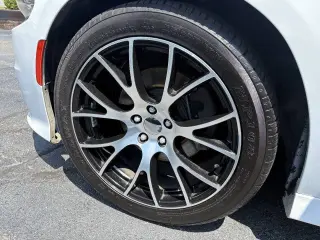 Dodge Charger 2019