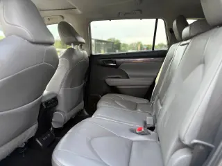 Toyota Highlander 2023