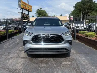 Toyota Highlander 2023
