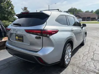 Toyota Highlander 2023