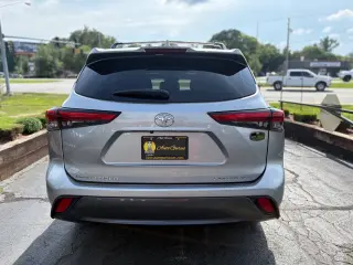 Toyota Highlander 2023