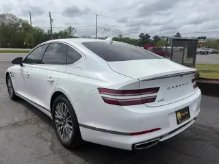 2023 Genesis G80