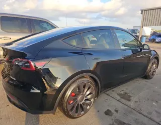 Modelo Y Tesla 2025