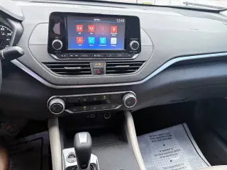Nissan Altima 2022