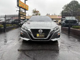 Nissan Altima 2022
