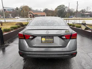 Nissan Altima 2022