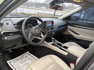 Nissan Altima 2022