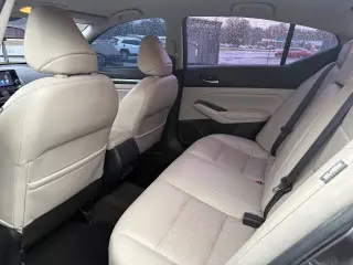 Nissan Altima 2022