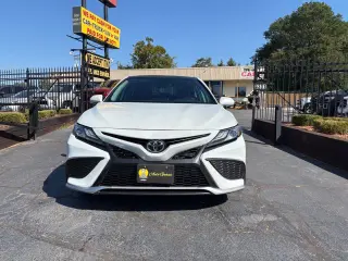 Toyota Camry 2021