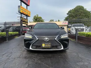Lexus ES 350 2019