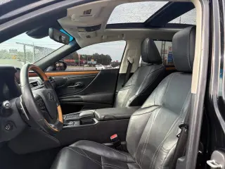 Lexus ES 350 2019