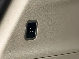 2023 Chrysler Voyager