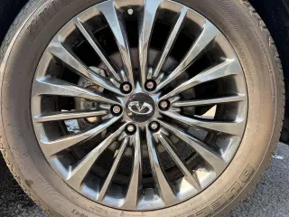 2022 Infiniti QX80