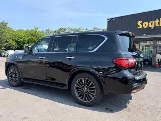 2022 Infiniti QX80