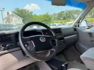 2003 Volkswagen EuroVan