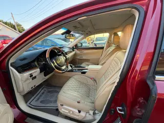 2015 Lexus ES 300h Sedan