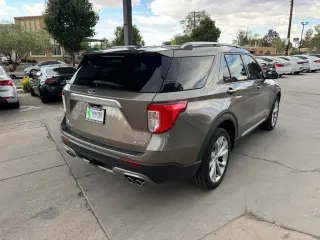 2021 Ford Explorer Platinum AWD