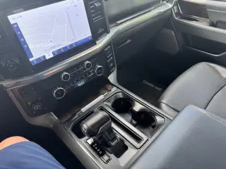 2022 Ford F-150 Lariat SuperCrew 5.5-ft. Bed 4WD
