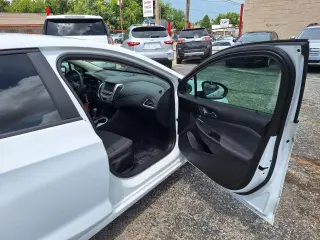 2018 Chevrolet Cruze LS AUTO