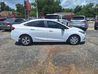 2018 Chevrolet Cruze LS AUTO