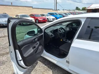 2018 Chevrolet Cruze LS AUTO