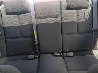 2005 Pontiac Grand Prix BASE
