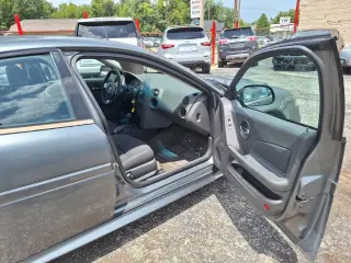 2005 Pontiac Grand Prix BASE