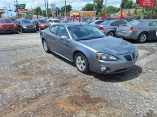 2005 Pontiac Grand Prix BASE