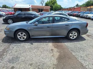 2005 Pontiac Grand Prix BASE
