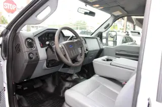2012 Ford F-350 Super Duty Chassis