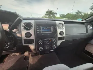 2014 Ford F-150 4WD SuperCab 163" XL