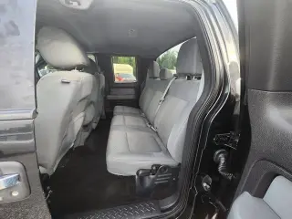 2014 Ford F-150 4WD SuperCab 163" XL