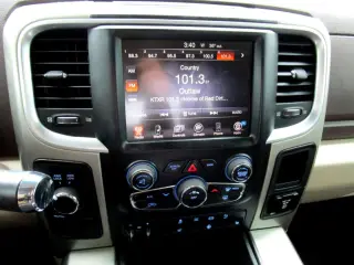 2015 RAM 3500 CREW CAB